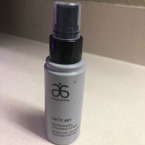 Arbonne Finishing Spray